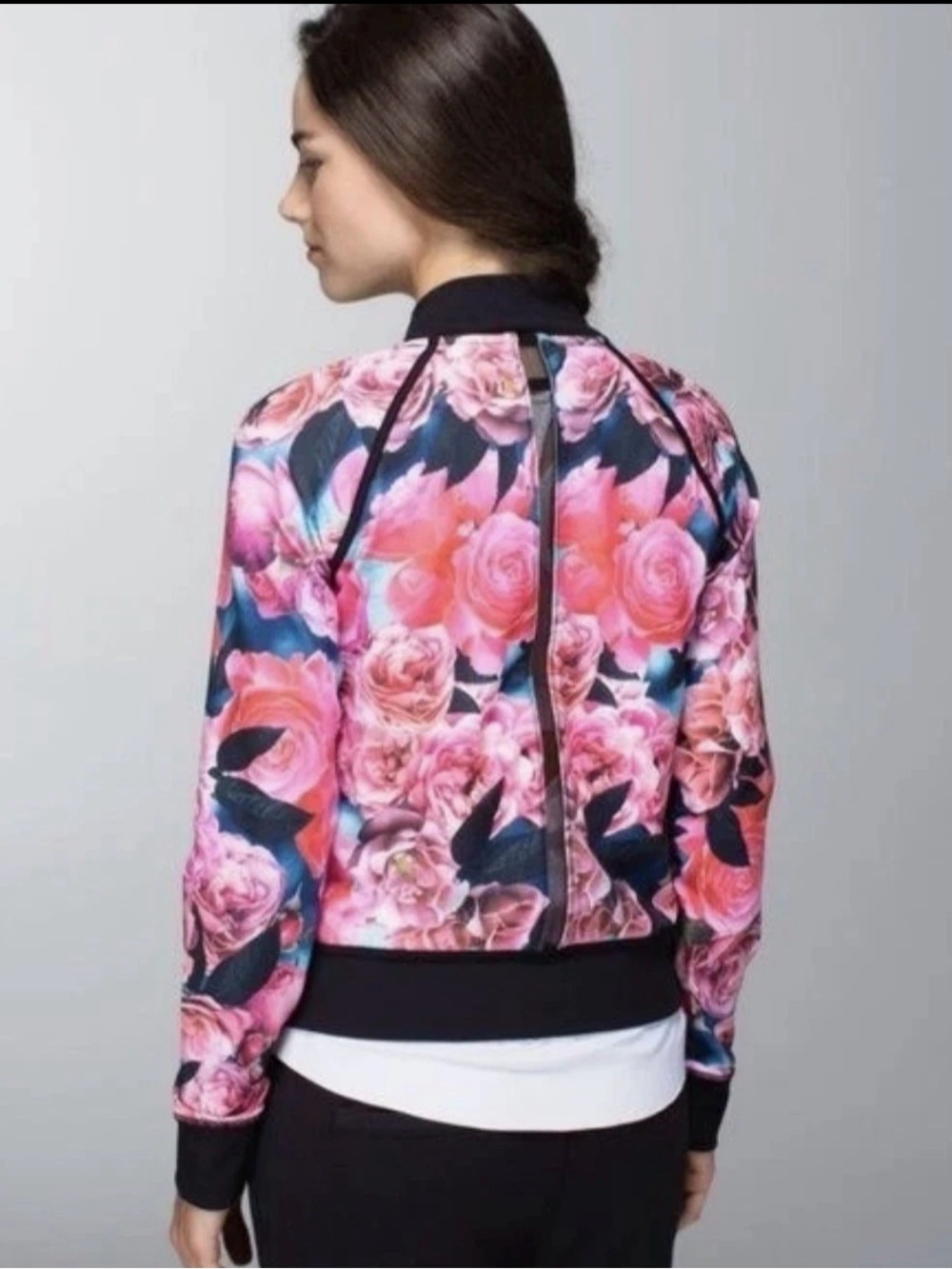 Lululemon Om Me Home Floral Roses Full Zip bomber track Jacket S 4 Secret garden - Picture 2 of 10